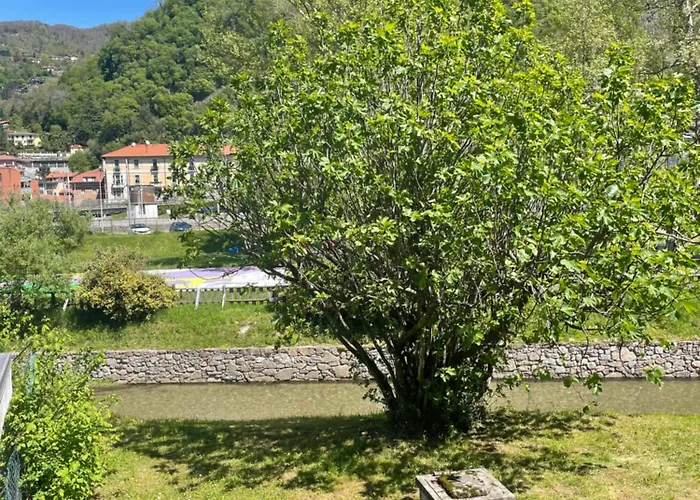 Gaia - A Due Passi Dal Centro Lägenhet Laveno-Mombello