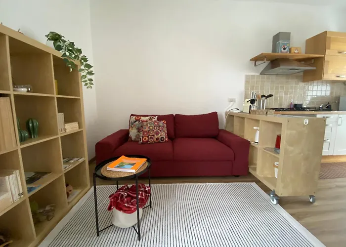 Gaia - A Due Passi Dal Centro Laveno-Mombello